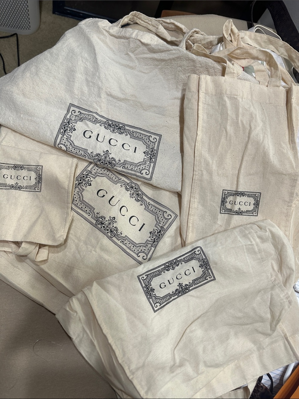 Gucci Cream Cotton Logo Dust Bag Set